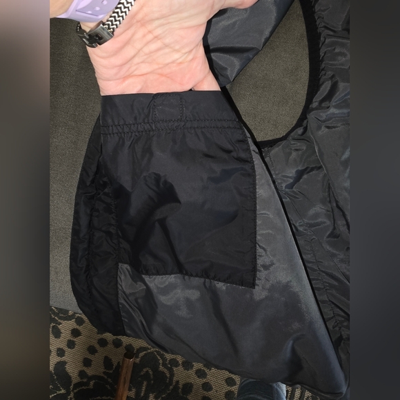 Carhartt Men's Black Rain Defender Quilted Vest - Picture 4 of 9